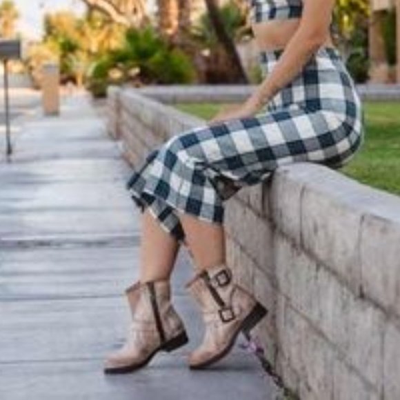 roan celebration boots